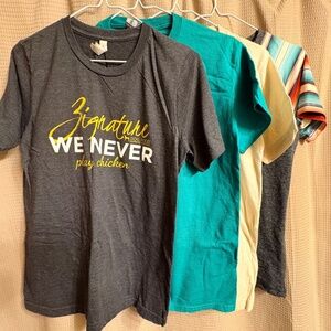 4- T-Shirts Women's S